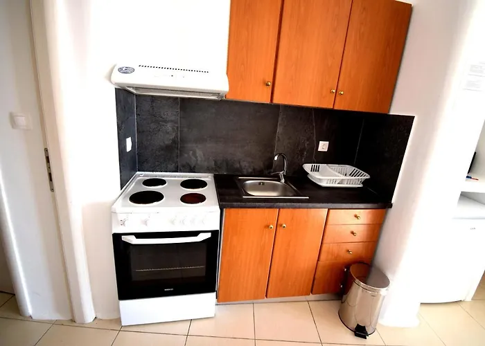 アパート New Paradise *